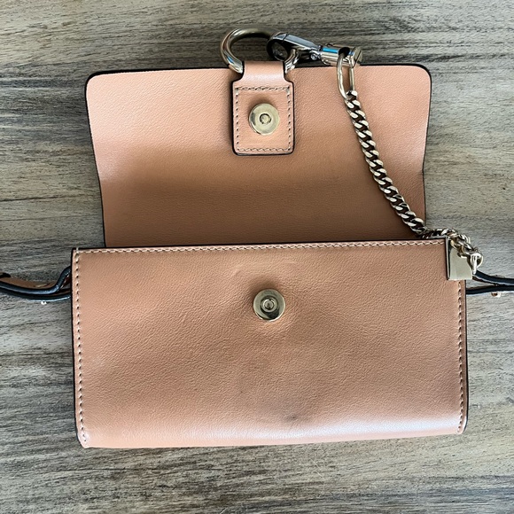 Chloe Faye Mini - Picture 3 of 4